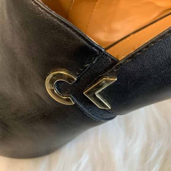 Calvin Klein Black Heels with Pointed Toe and Buckle - Picture 4 of 8
